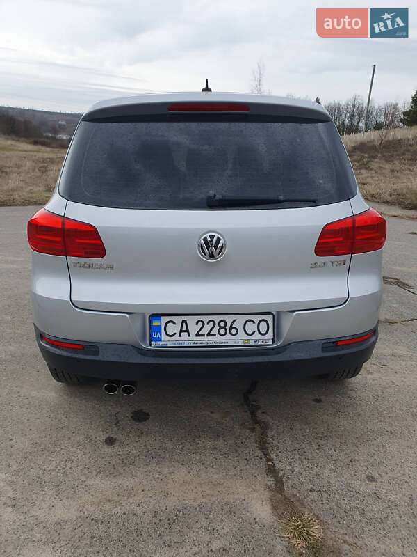 Внедорожник / Кроссовер Volkswagen Tiguan 2014 в Киеве