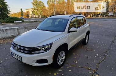 Позашляховик / Кросовер Volkswagen Tiguan 2015 в Нікополі