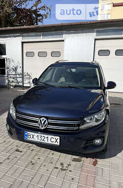 Позашляховик / Кросовер Volkswagen Tiguan 2012 в Кам'янець-Подільському