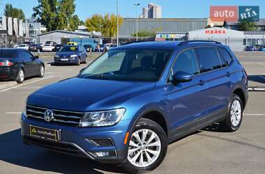 Внедорожник / Кроссовер Volkswagen Tiguan 2017 в Киеве