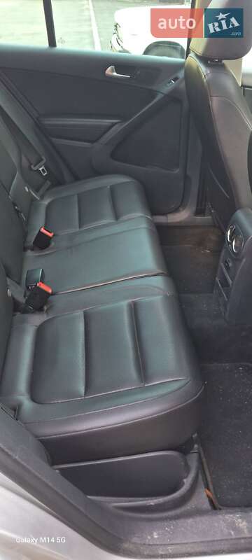 Внедорожник / Кроссовер Volkswagen Tiguan 2012 в Одессе