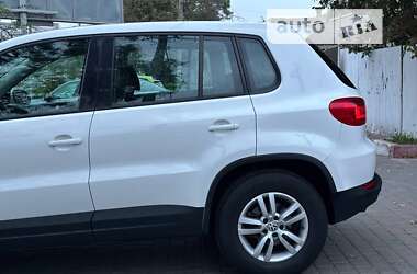 Внедорожник / Кроссовер Volkswagen Tiguan 2012 в Одессе