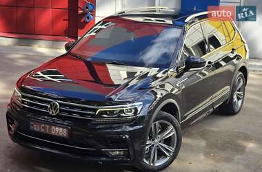 Внедорожник / Кроссовер Volkswagen Tiguan 2018 в Кропивницком