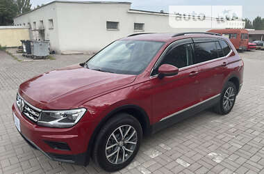 Позашляховик / Кросовер Volkswagen Tiguan 2020 в Запоріжжі