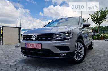 Позашляховик / Кросовер Volkswagen Tiguan 2018 в Луцьку