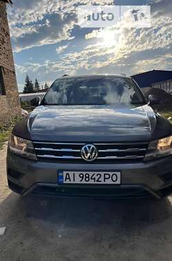 Позашляховик / Кросовер Volkswagen Tiguan 2018 в Богуславі