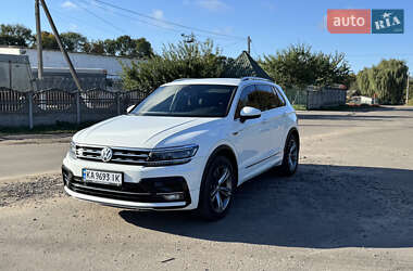 Внедорожник / Кроссовер Volkswagen Tiguan 2018 в Попельне