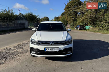 Внедорожник / Кроссовер Volkswagen Tiguan 2018 в Попельне