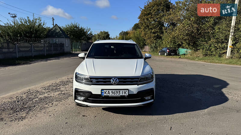 Внедорожник / Кроссовер Volkswagen Tiguan 2018 в Попельне