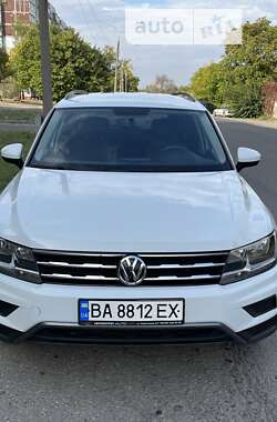 Внедорожник / Кроссовер Volkswagen Tiguan 2019 в Запорожье