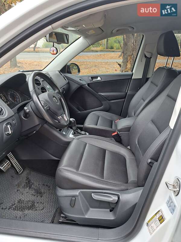 Внедорожник / Кроссовер Volkswagen Tiguan 2016 в Харькове фото 3 Внедорожник / Кроссовер Volkswagen Tiguan 2016 в Харькове