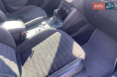 Позашляховик / Кросовер Volkswagen Tiguan 2018 в 