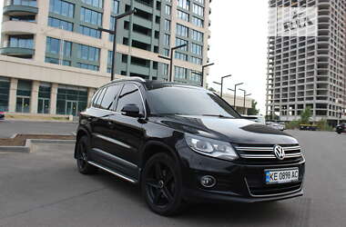 Внедорожник / Кроссовер Volkswagen Tiguan 2012 в Днепре