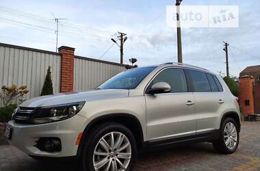 Внедорожник / Кроссовер Volkswagen Tiguan 2011 в Кривом Роге