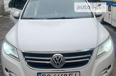 Позашляховик / Кросовер Volkswagen Tiguan 2010 в Тернополі