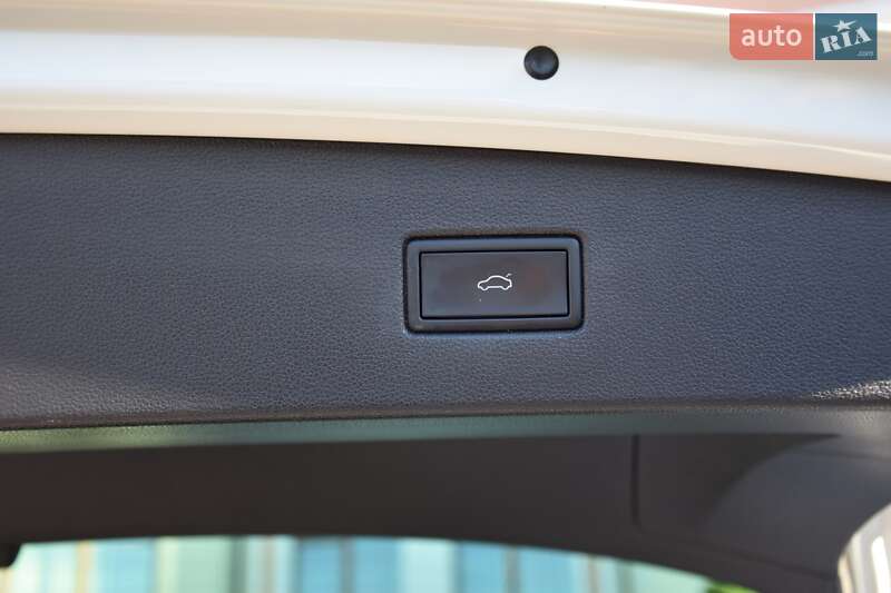 Внедорожник / Кроссовер Volkswagen Tiguan 2021 в Трускавце