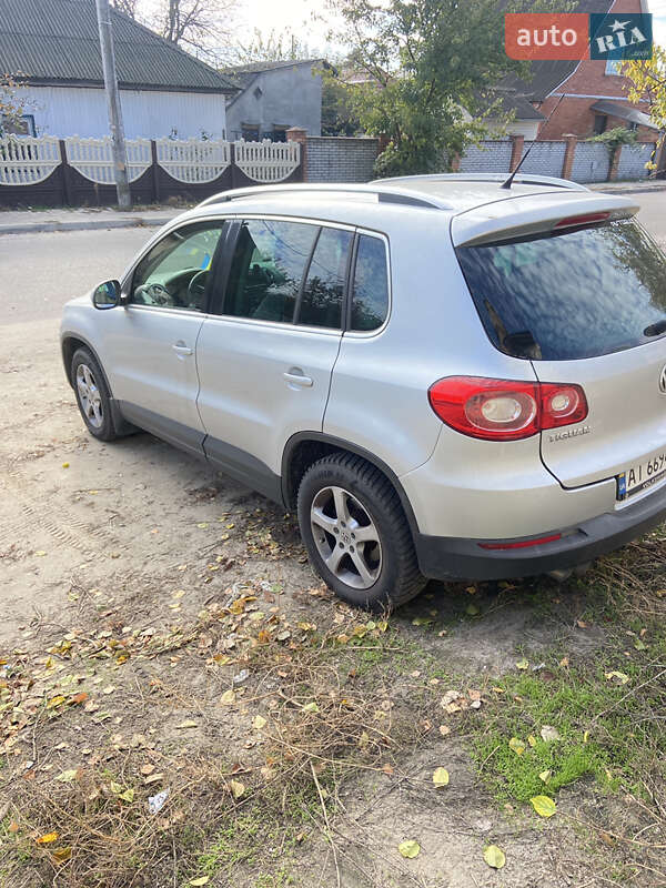 Внедорожник / Кроссовер Volkswagen Tiguan 2008 в Киеве