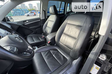 Внедорожник / Кроссовер Volkswagen Tiguan 2013 в Киеве