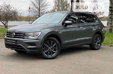 Позашляховик / Кросовер Volkswagen Tiguan 2021 в Києві