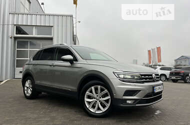 Позашляховик / Кросовер Volkswagen Tiguan 2019 в Хмельницькому