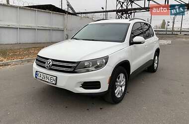 Позашляховик / Кросовер Volkswagen Tiguan 2016 в Києві