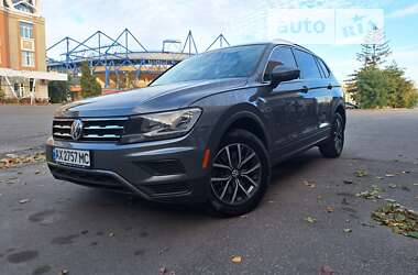 Позашляховик / Кросовер Volkswagen Tiguan 2019 в Харкові