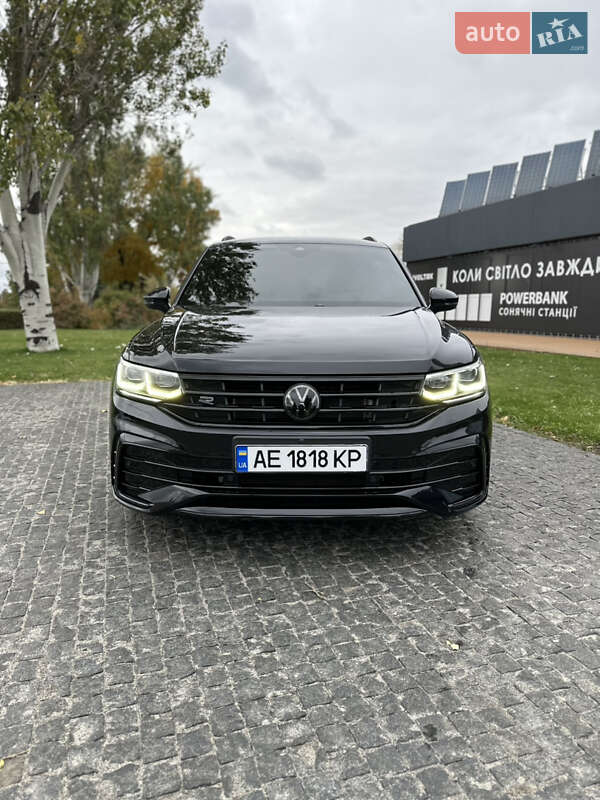 Внедорожник / Кроссовер Volkswagen Tiguan 2022 в Днепре