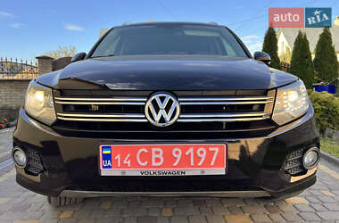 Внедорожник / Кроссовер Volkswagen Tiguan 2016 в Львове