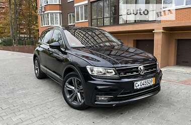 Внедорожник / Кроссовер Volkswagen Tiguan 2018 в Стрые