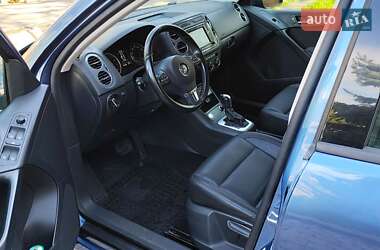 Внедорожник / Кроссовер Volkswagen Tiguan 2017 в Одессе