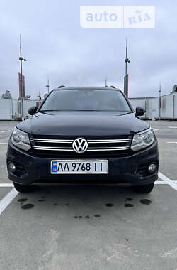 Позашляховик / Кросовер Volkswagen Tiguan 2012 в Києві