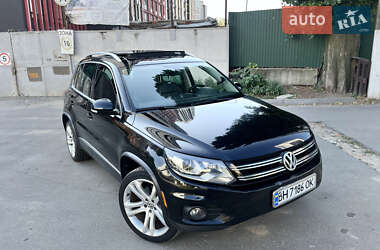 Позашляховик / Кросовер Volkswagen Tiguan 2012 в Києві