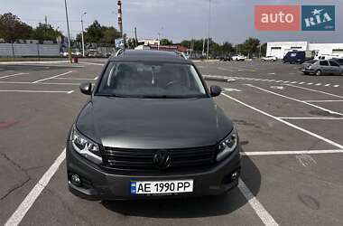 Внедорожник / Кроссовер Volkswagen Tiguan 2013 в Днепре