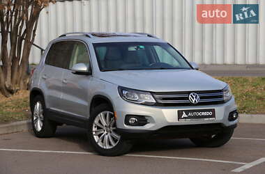 Внедорожник / Кроссовер Volkswagen Tiguan 2012 в Киеве