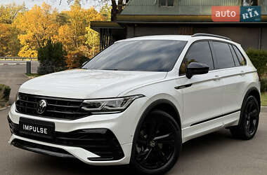 Позашляховик / Кросовер Volkswagen Tiguan 2023 в Києві