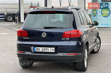 Позашляховик / Кросовер Volkswagen Tiguan 2012 в Дніпрі