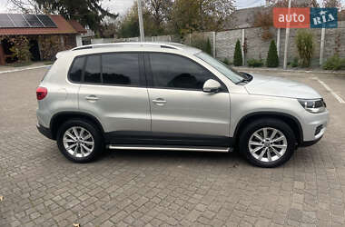 Позашляховик / Кросовер Volkswagen Tiguan 2013 в Яворові