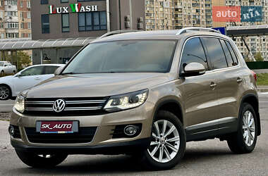 Позашляховик / Кросовер Volkswagen Tiguan 2012 в Києві