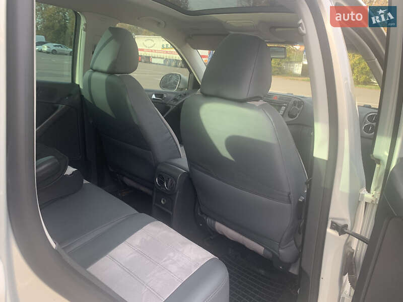 Внедорожник / Кроссовер Volkswagen Tiguan 2008 в Ровно