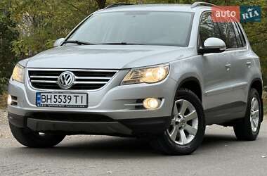 Позашляховик / Кросовер Volkswagen Tiguan 2008 в Одесі