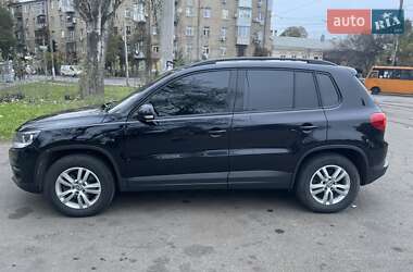 Внедорожник / Кроссовер Volkswagen Tiguan 2014 в Одессе