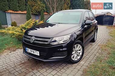 Внедорожник / Кроссовер Volkswagen Tiguan 2017 в Яворове