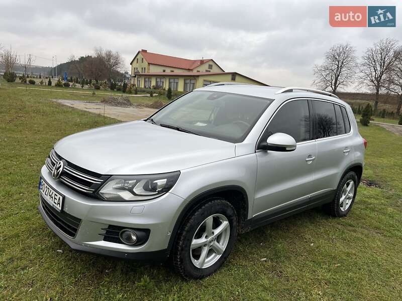 Внедорожник / Кроссовер Volkswagen Tiguan 2012 в Чорткове