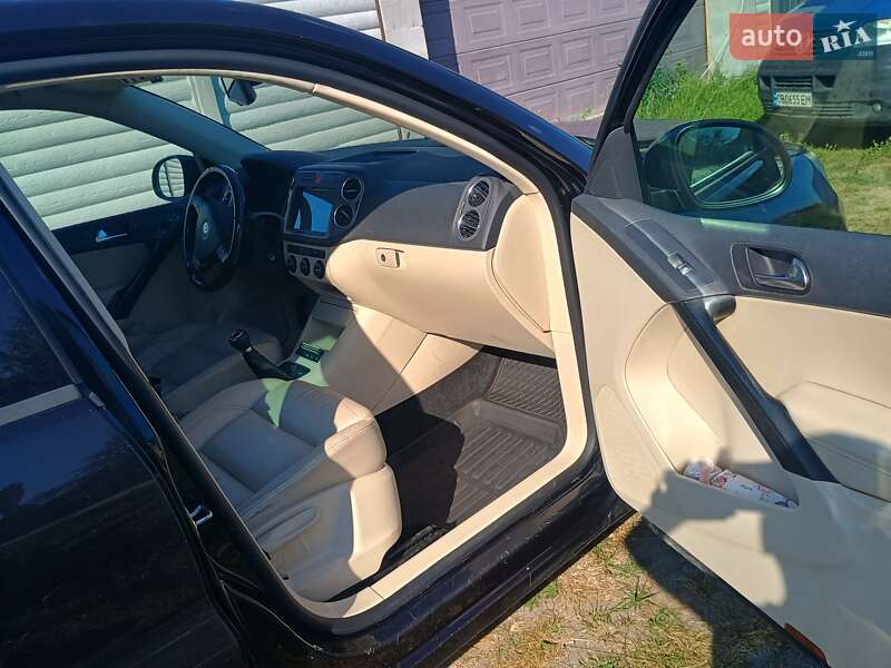 Внедорожник / Кроссовер Volkswagen Tiguan 2008 в Прилуках фото 10 Внедорожник / Кроссовер Volkswagen Tiguan 2008 в Прилуках