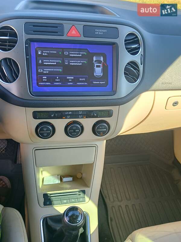 Внедорожник / Кроссовер Volkswagen Tiguan 2008 в Прилуках фото 12 Внедорожник / Кроссовер Volkswagen Tiguan 2008 в Прилуках