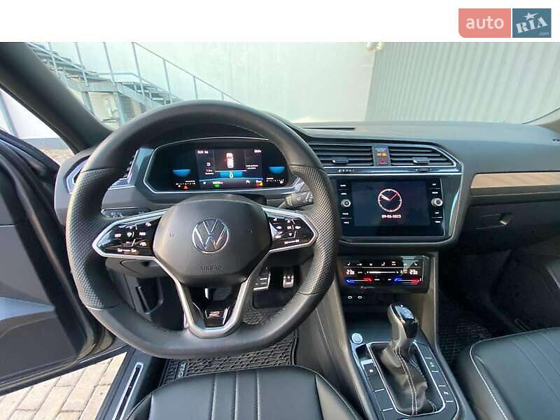 Позашляховик / Кросовер Volkswagen Tiguan 2022 в Києві