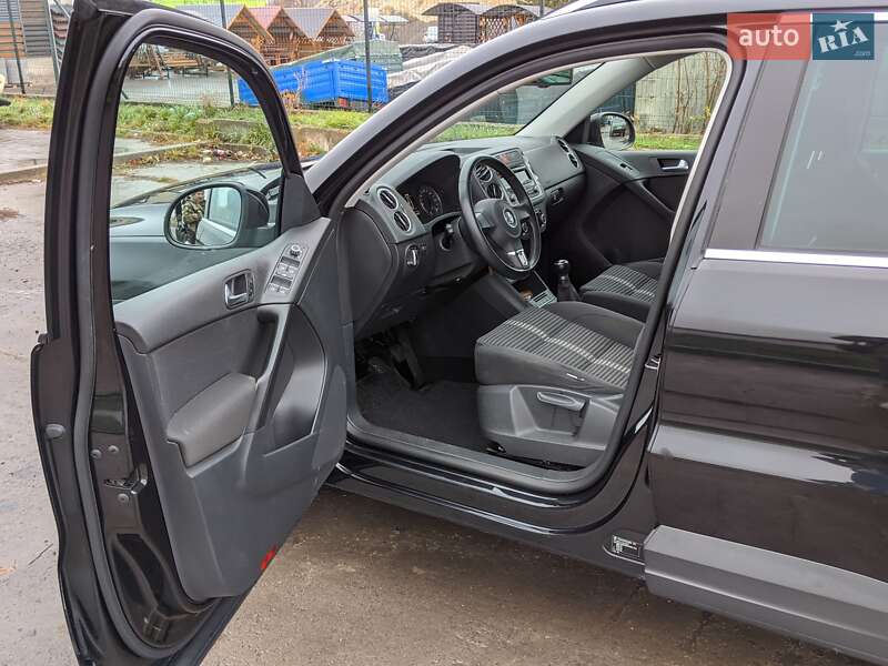 Внедорожник / Кроссовер Volkswagen Tiguan 2011 в Песчанке фото 13 Внедорожник / Кроссовер Volkswagen Tiguan 2011 в Песчанке