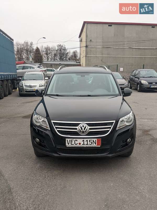 Внедорожник / Кроссовер Volkswagen Tiguan 2011 в Песчанке фото Внедорожник / Кроссовер Volkswagen Tiguan 2011 в Песчанке