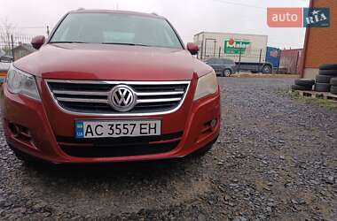 Внедорожник / Кроссовер Volkswagen Tiguan 2010 в Луцке