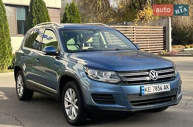 Позашляховик / Кросовер Volkswagen Tiguan 2016 в Дніпрі